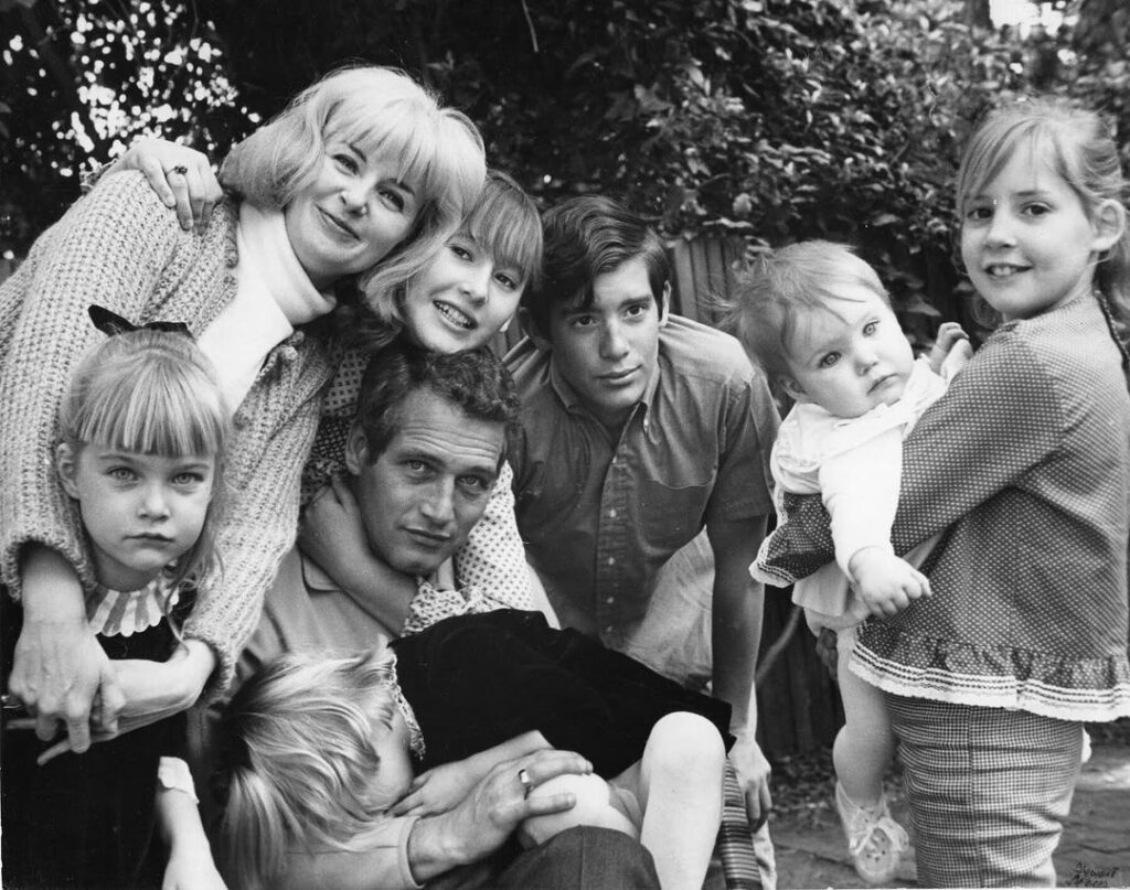 Paul Newman With his family